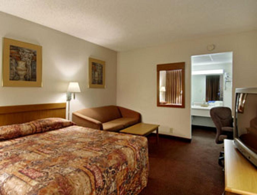 Howard Johnson Inn & Suites Коламбус Номер фото